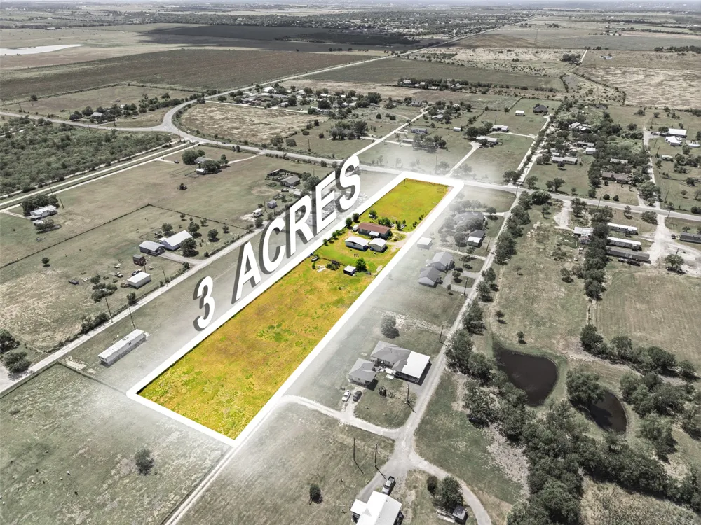 5904 Fm 621 Martindale, TX 78655