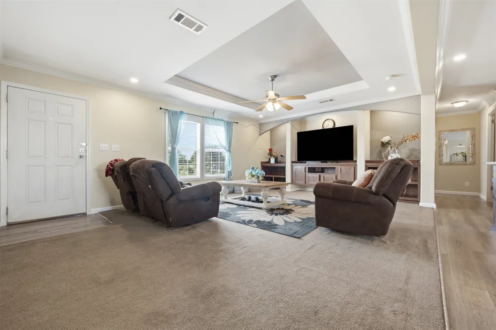 5904 Fm 621 Martindale, TX 78655