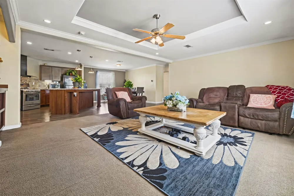 5904 Fm 621 Martindale, TX 78655