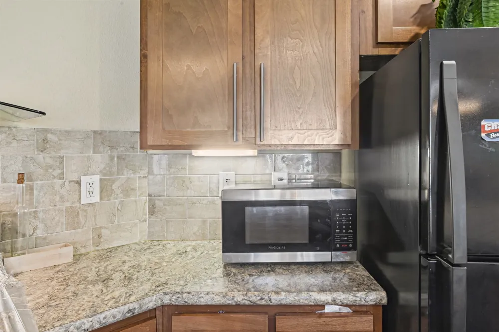 5904 Fm 621 Martindale, TX 78655