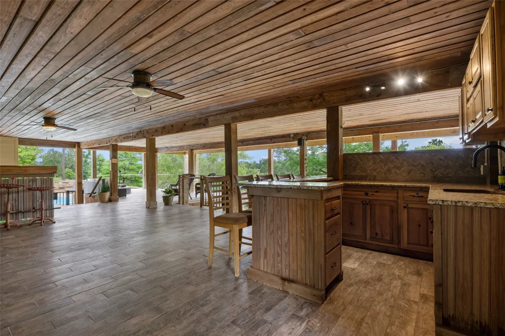 493 Cottletown Road #C Smithville, TX 78957