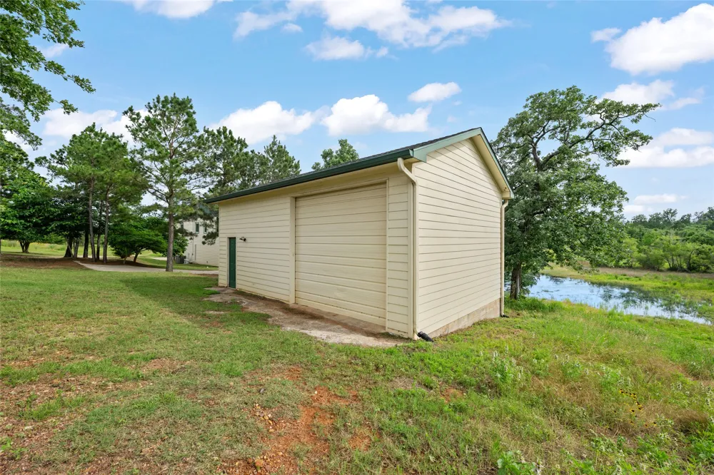 493 Cottletown Road #C Smithville, TX 78957