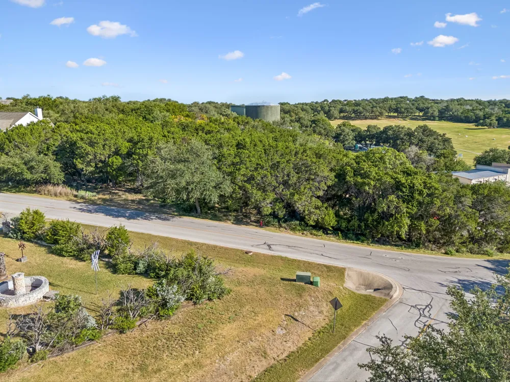 19047 Venture Drive Point Venture, TX 78645