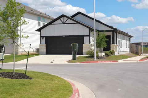 149 Cutleaf Cove