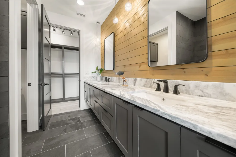 15040 Broken Bow Trail Austin, TX 78734
