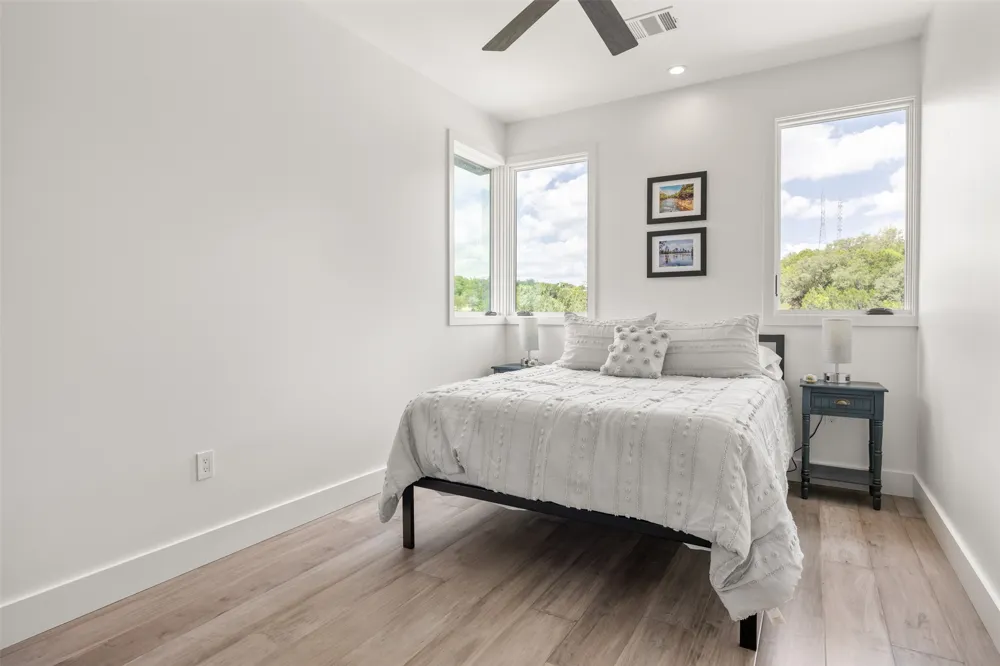 15040 Broken Bow Trail Austin, TX 78734