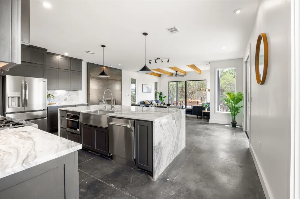 15040 Broken Bow Trail Austin, TX 78734