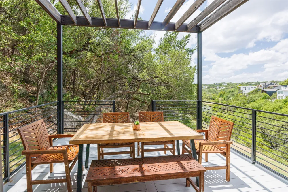 15040 Broken Bow Trail Austin, TX 78734