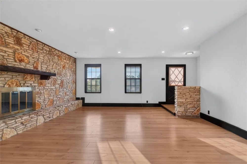 311 Harmony Lane Georgetown, TX 78628