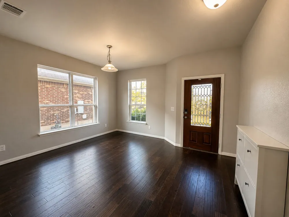 604 Vista Gardens Drive Buda, TX 78610