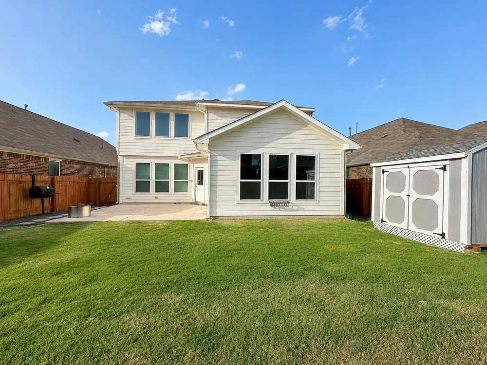 604 Vista Gardens Drive Buda, TX 78610