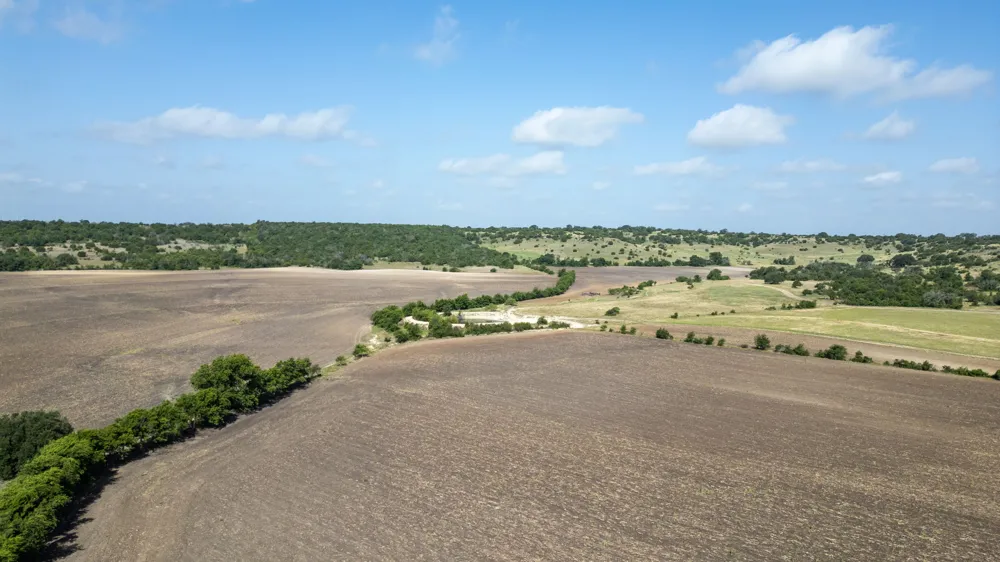 103 Fm-1047 Evant, TX 76880