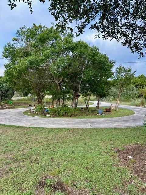 475 Fischer Trail Wimberley, TX 78676