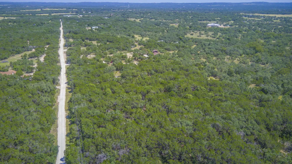 475 Fischer Trail Wimberley, TX 78676