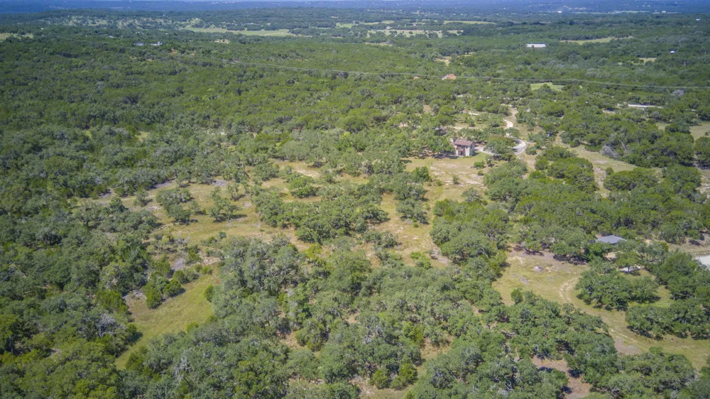 475 Fischer Trail Wimberley, TX 78676