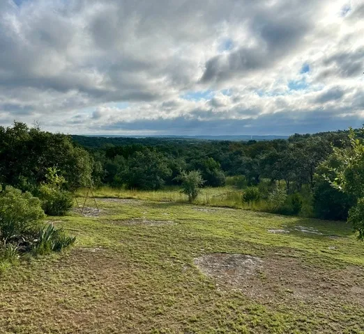 475 Fischer Trail Wimberley, TX 78676