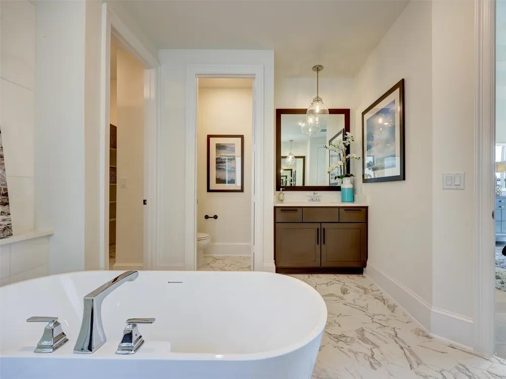 6220 Bower Well Road Austin, TX 78738