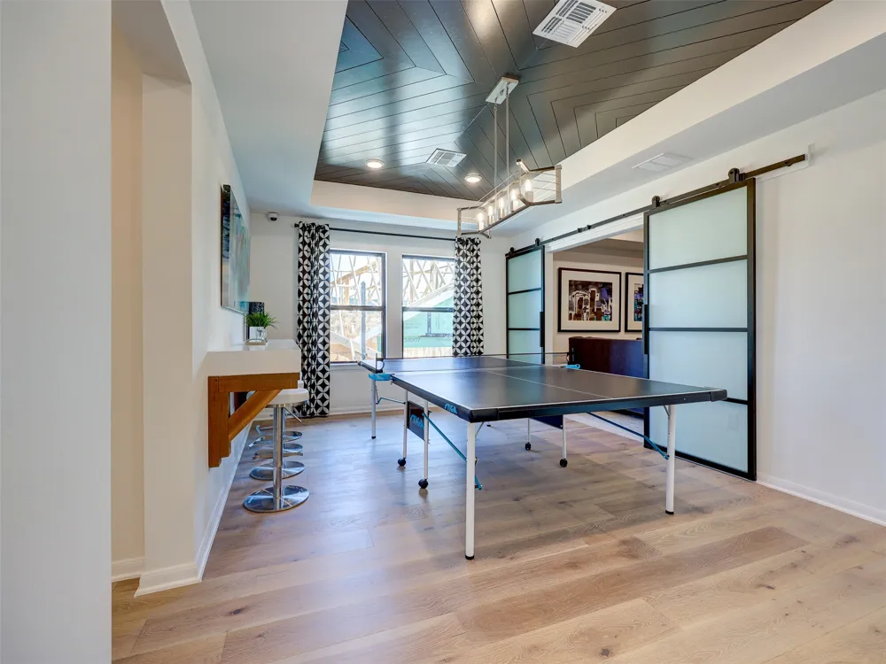 6220 Bower Well Road Austin, TX 78738