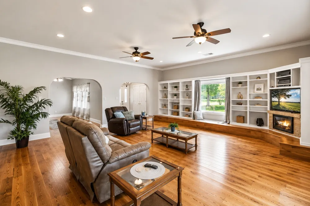 268 Privada Drive Del Valle, TX 78617