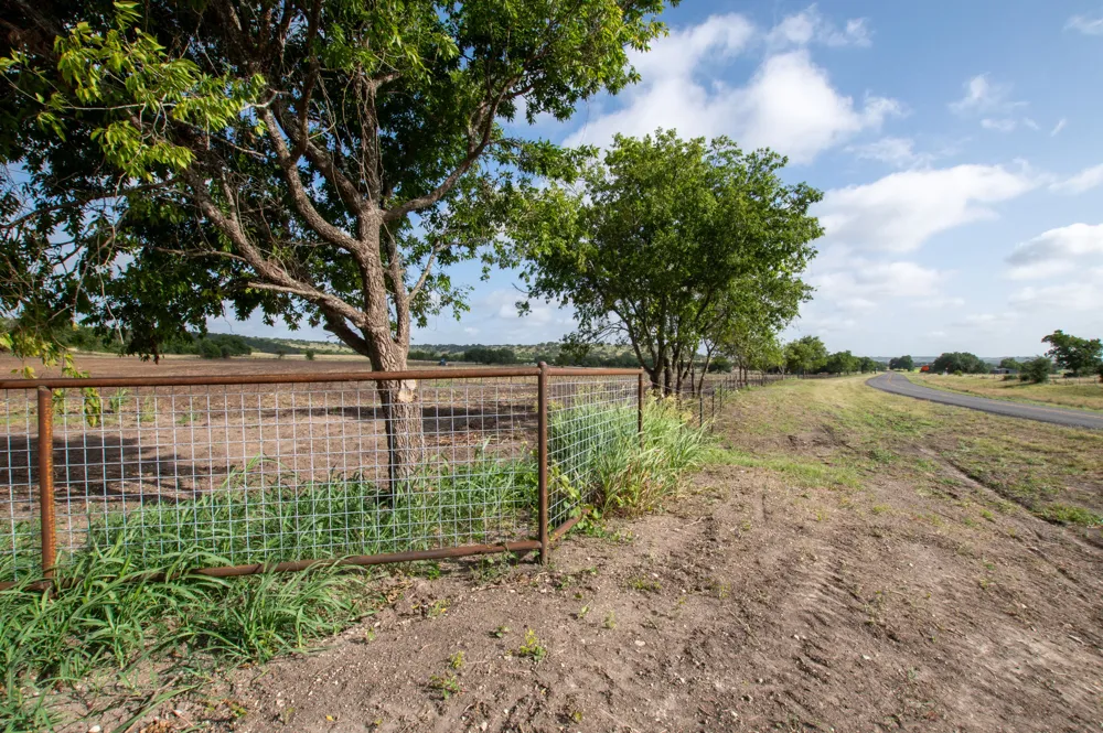 101 Fm-1047 Hamilton, TX 76880