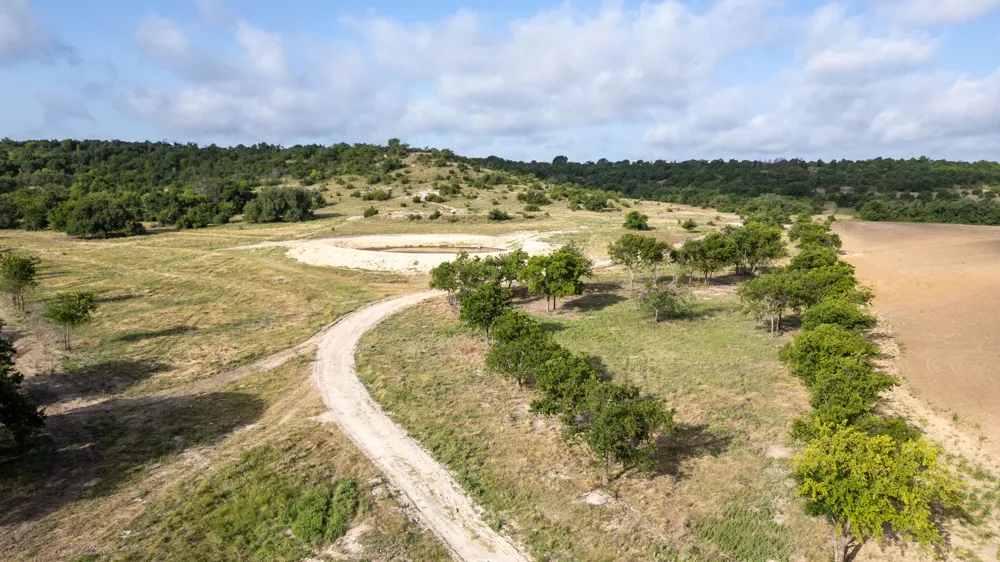 102 Fm-1047 Evant, TX 76880