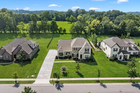 1127 Madison Mill Dr