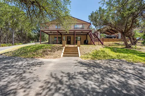 1105 Edgewater Drive
