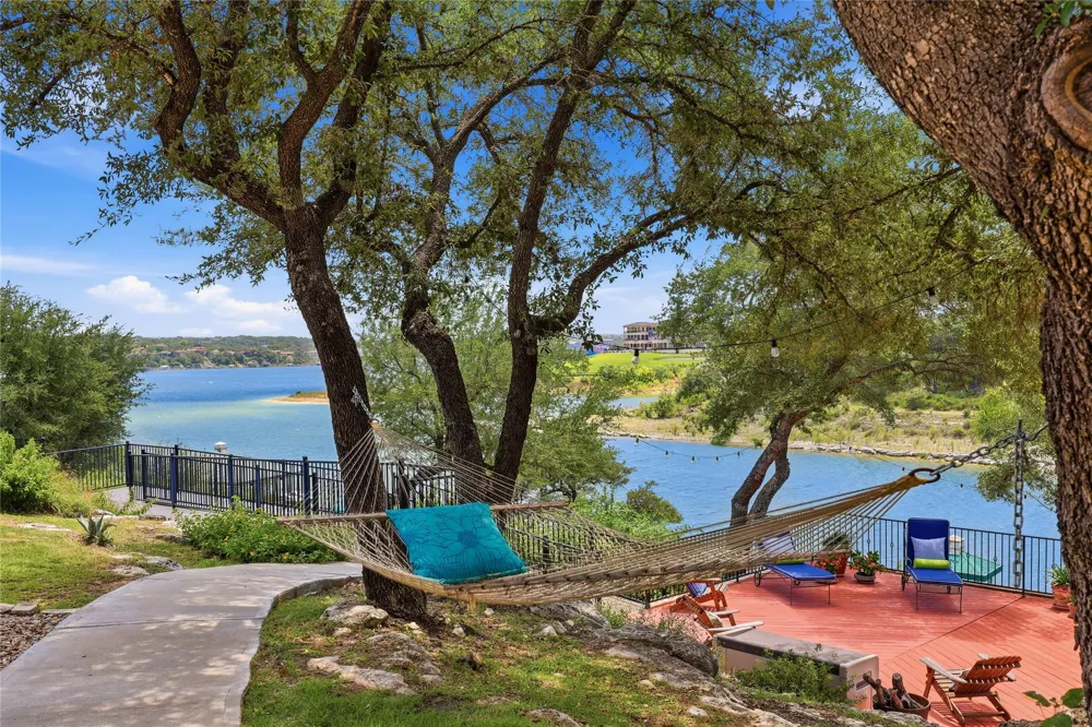 1307 Osprey Ridge Loop Lago Vista, TX 78645