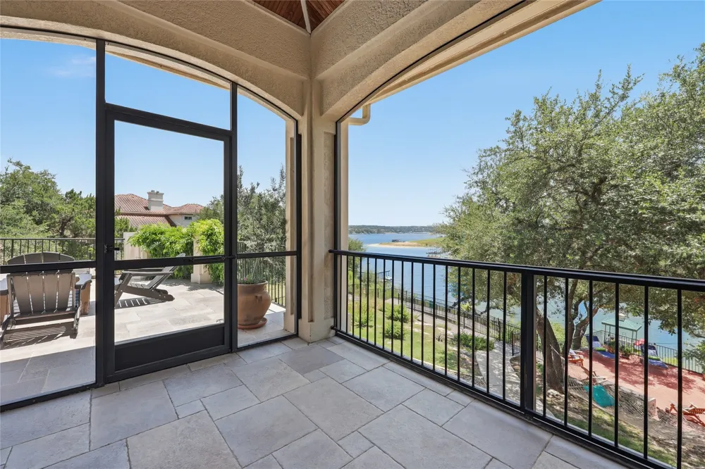 1307 Osprey Ridge Loop Lago Vista, TX 78645