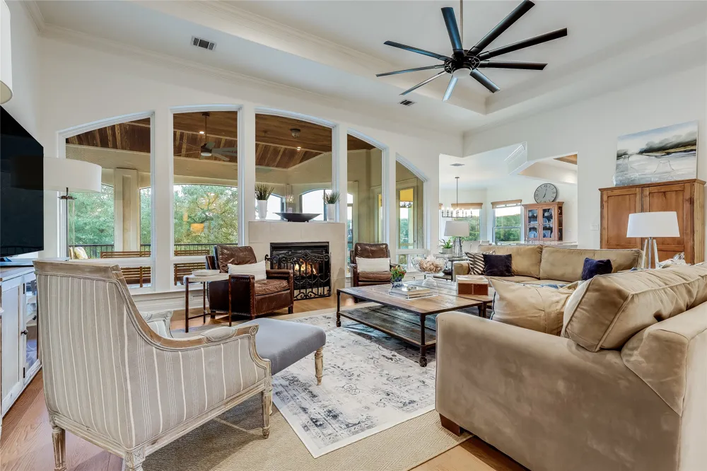 1307 Osprey Ridge Loop Lago Vista, TX 78645