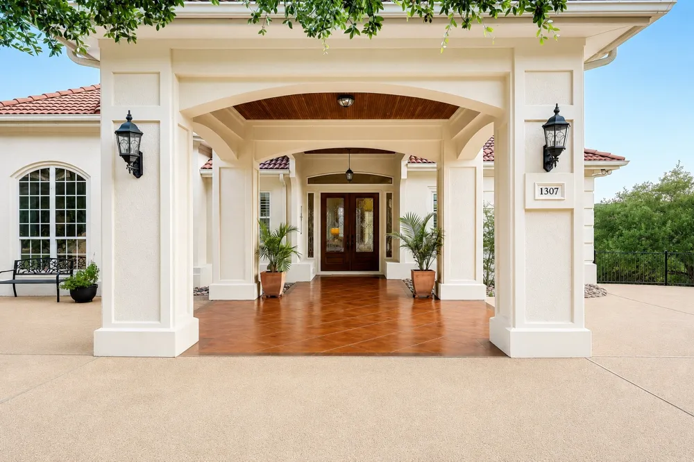 1307 Osprey Ridge Loop Lago Vista, TX 78645