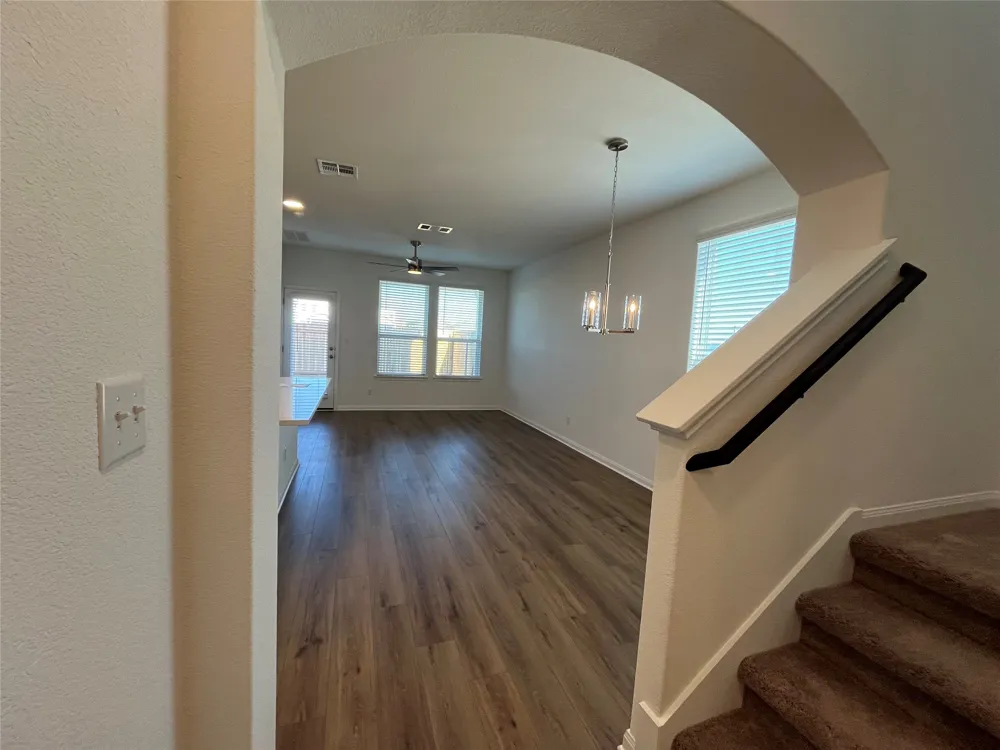 8534 Wellspring Loop Round Rock, TX 78665