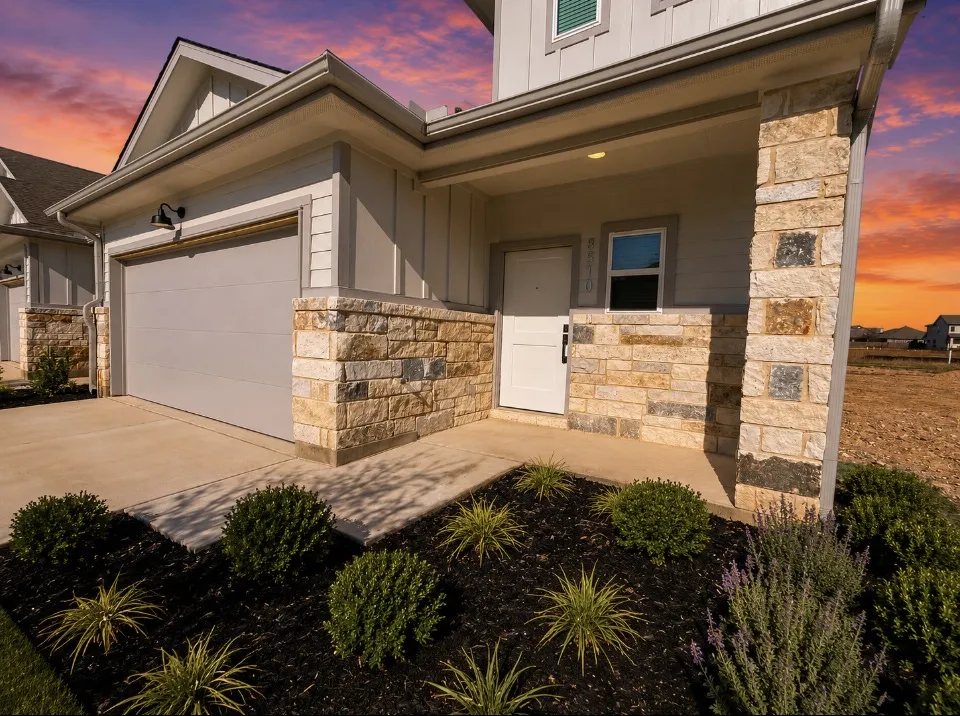 8534 Wellspring Loop Round Rock, TX 78665