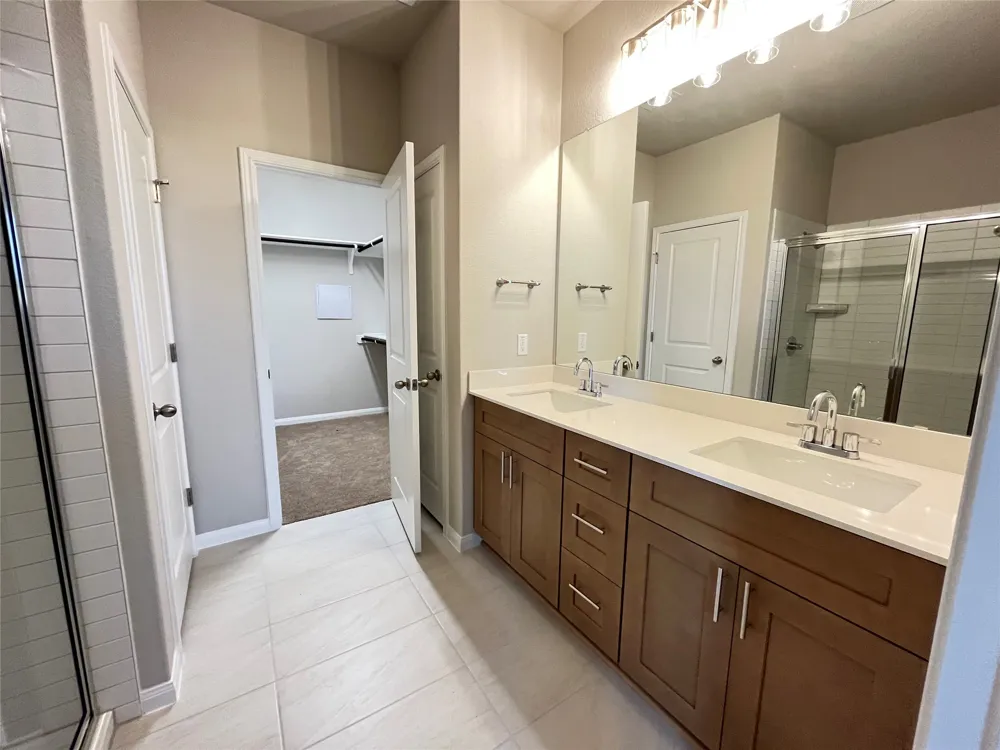 8534 Wellspring Loop Round Rock, TX 78665