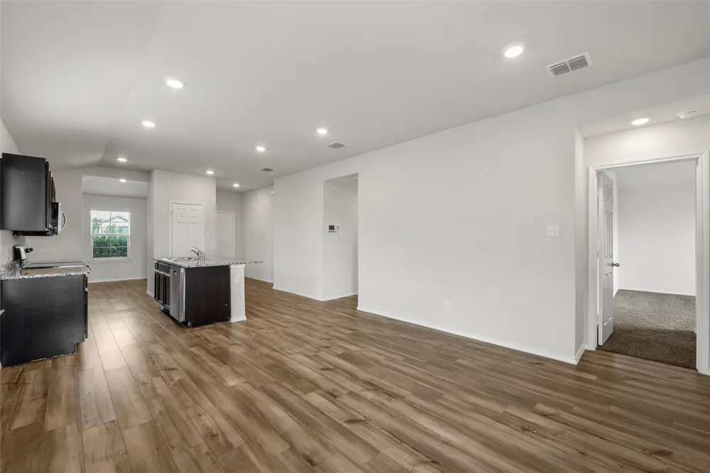 1049 Velvet Court Troy, TX 76579