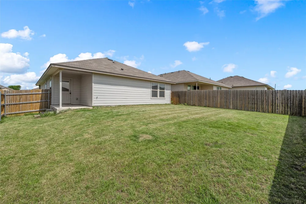 1049 Velvet Court Troy, TX 76579