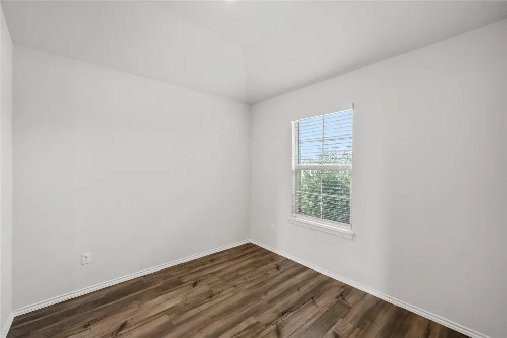 1049 Velvet Court Troy, TX 76579