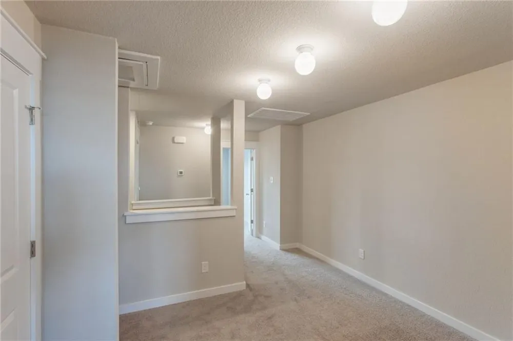 17303 C Leafroller Drive Pflugerville, TX 78660