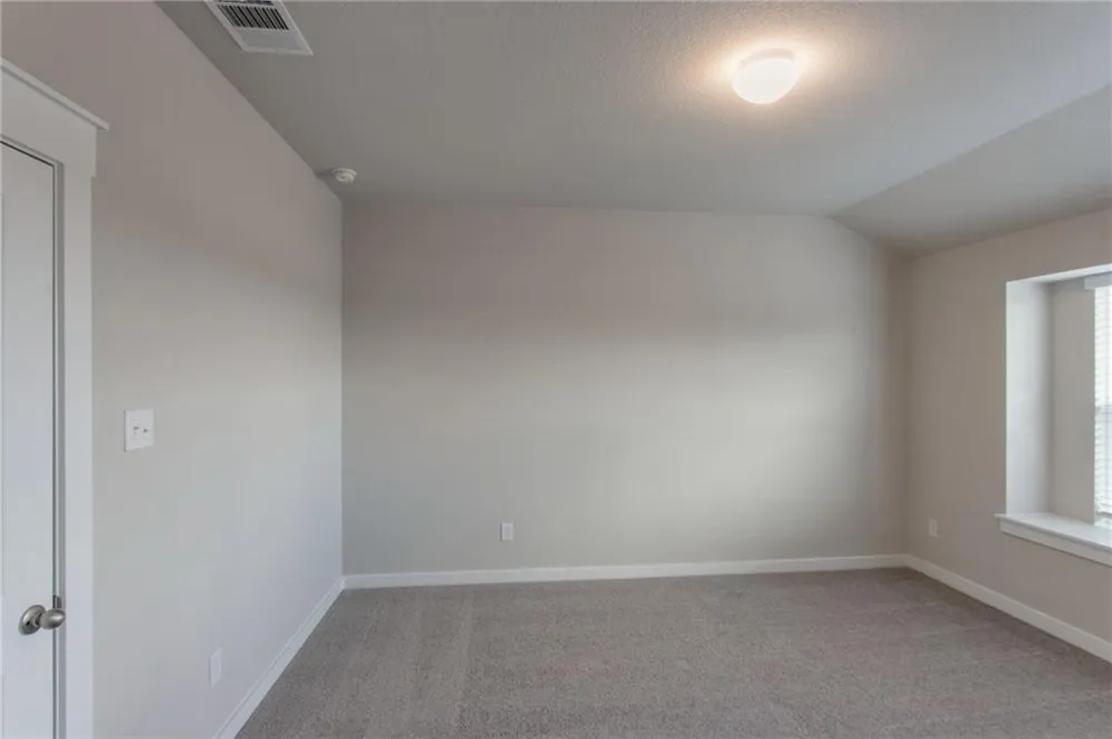 17303 C Leafroller Drive Pflugerville, TX 78660