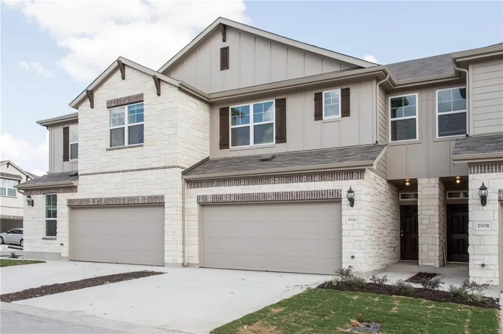 17303 C Leafroller Drive Pflugerville, TX 78660
