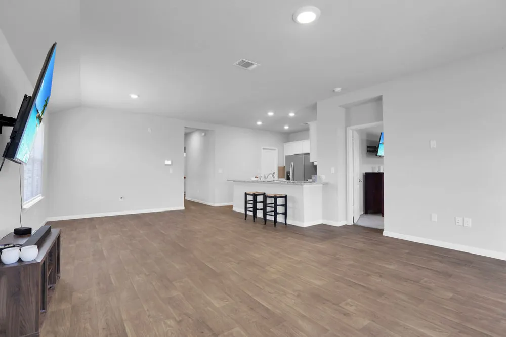 121 Bunting Lane Bertram, TX 78605
