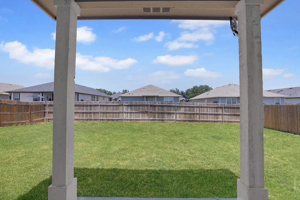 121 Bunting Lane Bertram, TX 78605