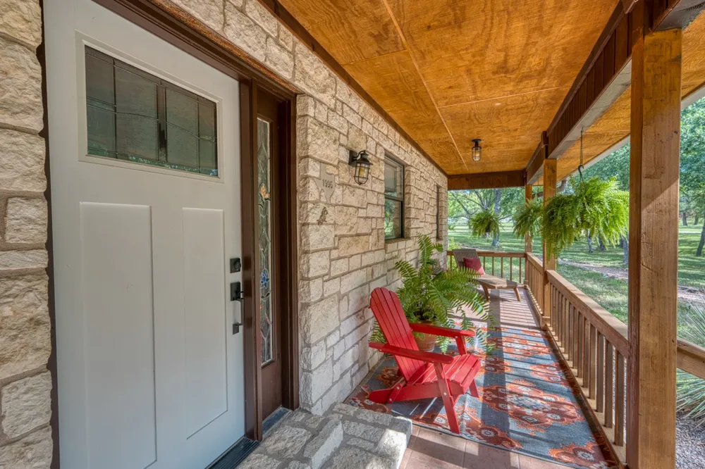 600 Avenida Serena Marble Falls, TX 78654