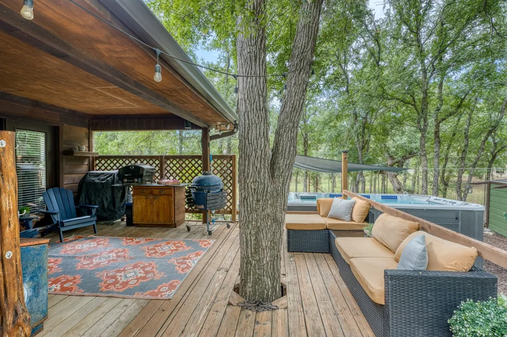 600 Avenida Serena Marble Falls, TX 78654