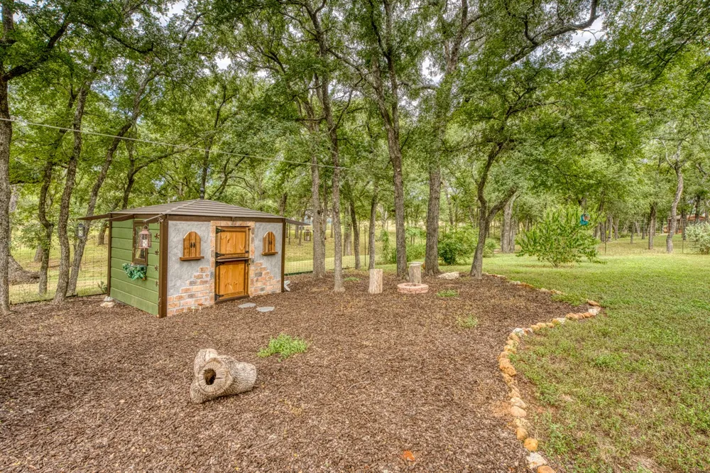 600 Avenida Serena Marble Falls, TX 78654