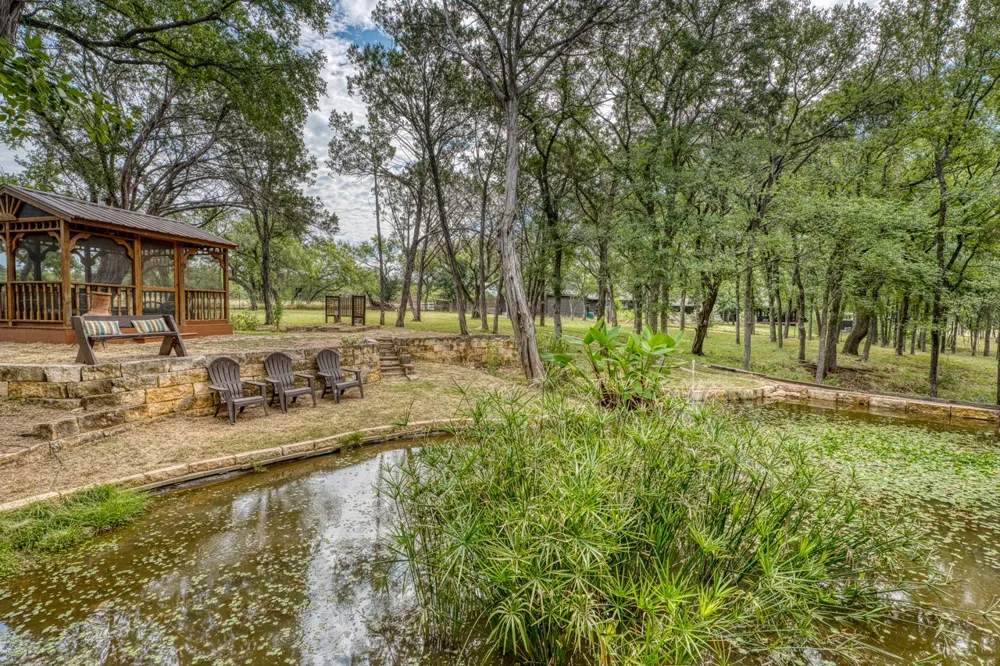 600 Avenida Serena Marble Falls, TX 78654