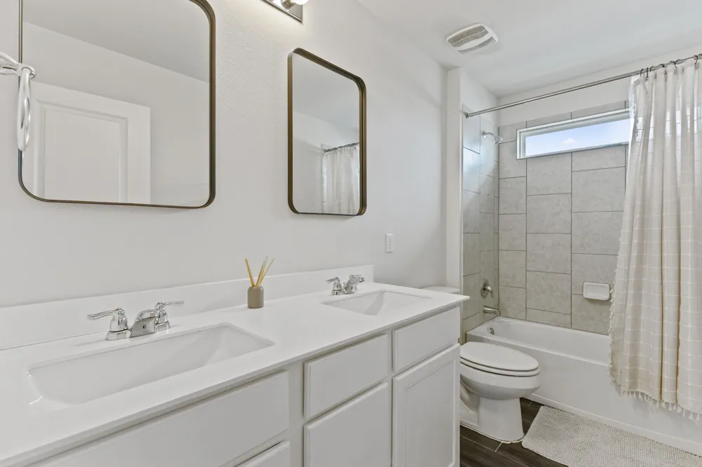 2851 Brand Iron Drive San Marcos, TX 78666