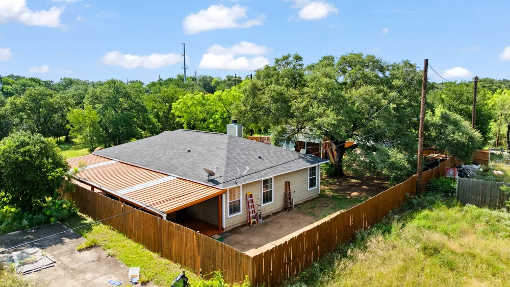 808 Pecan Lane Cottonwood Shores, TX 78657