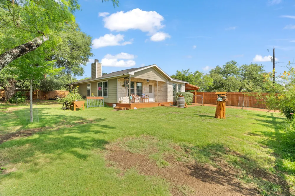 808 Pecan Lane Cottonwood Shores, TX 78657