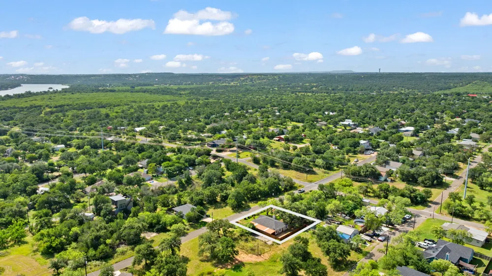 808 Pecan Lane Cottonwood Shores, TX 78657